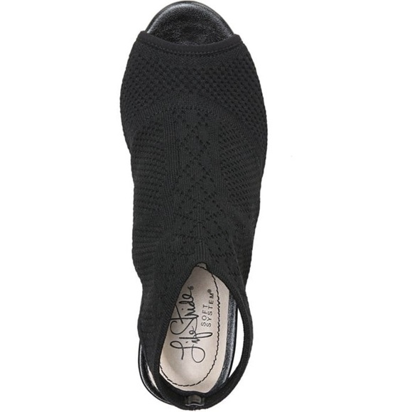 Life Stride | Alita Slingback Heel With Peep-Toe & Soft Knit Upper; Size 7.5M - Picture 6 of 17
